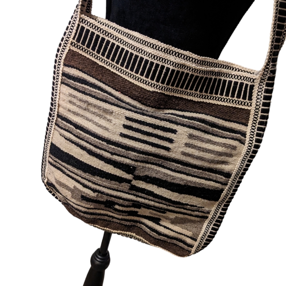 David Hyatt Handcrafted Wool Large Earth Tone Shoulder Bag Tote Unisex NWOT - Picture 2 of 10